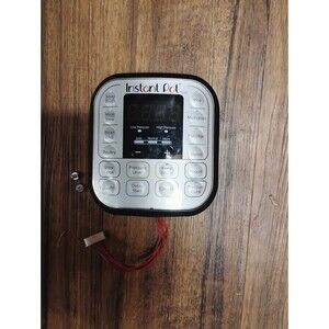 Insta Pot IP Duo 60 V3 6 qt Pressure Cooker Control Panel